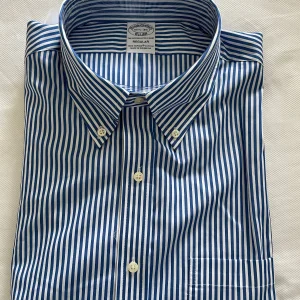 Brooks Brothers Men’s Shirt New Size 16.5/36 White Blue Stripe